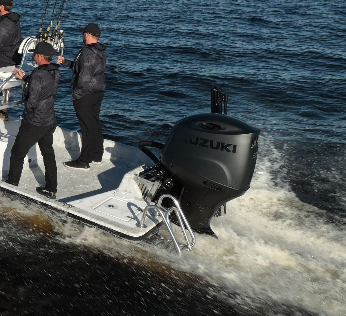 DF200A STEALTH motor on a boat