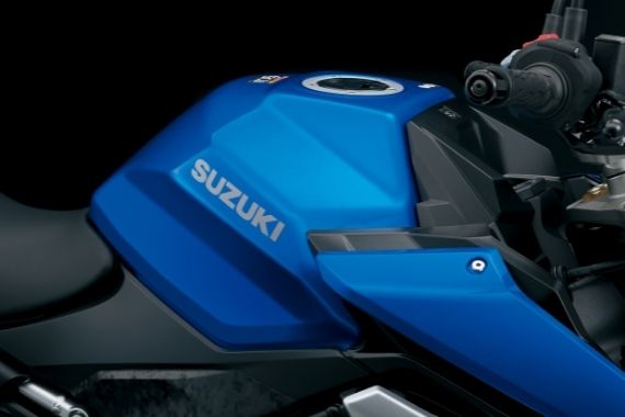 Black A -Leviers de frein et d'embrayage réglables, barre de poignée,  accessoires de moto pour Suzuki GSX S750 GSXS GSX S GSX S 750 - Cdiscount  Auto