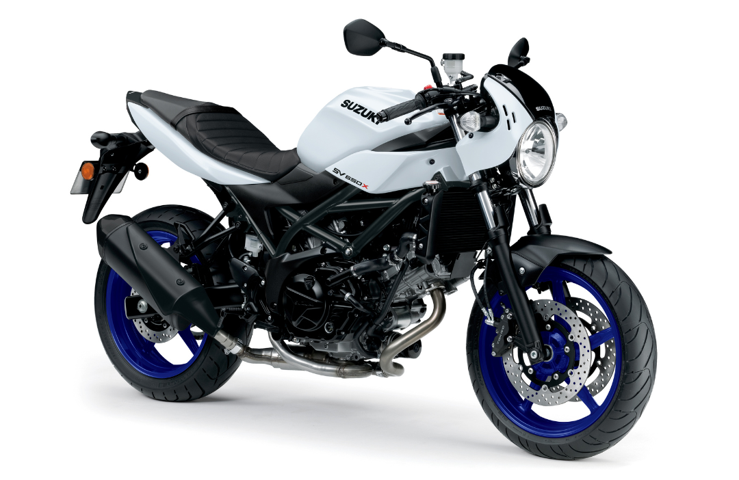 SV650XAM5_QU2_Diagonal.jpg